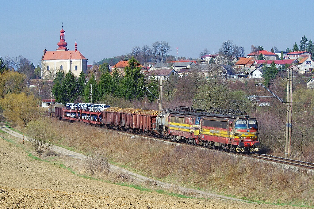 Lokomotiva 230 058-0+ 054, Pn 62145, Šlapanov- Kamenná, 31.3.2017 13:48 - Trainweb