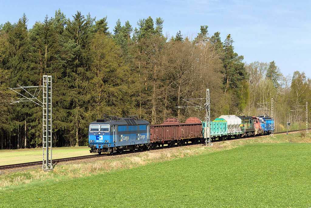 Lokomotiva 363 528-1, Pn 62670  (České Velenice – České Budějovice), Jílovice – Petříkov, 20.4.2018 10:04 - Trainweb