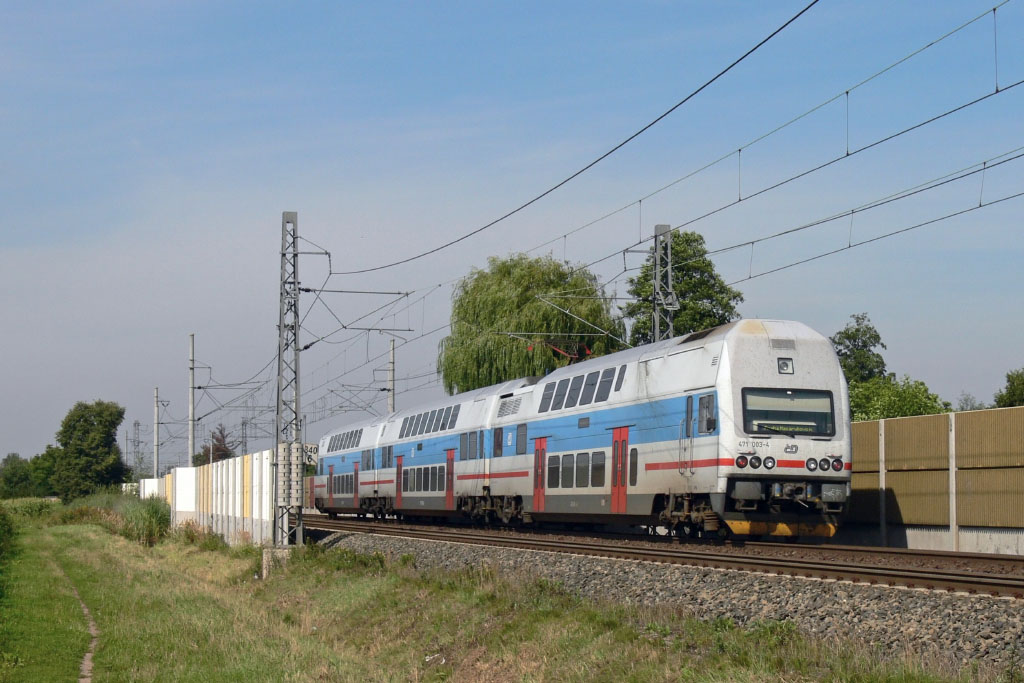 Jednotka 471 003-4, Os 9302, Záboří nad Labem – Starý Kolín, 16.8.2006 10:42 - Trainweb