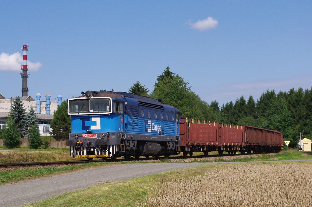 Lokomotiva 750 013-5, Mn 82345  (Ždírec nad Doubravou – Havlíčkův Brod), Chotěboř – Rozsochatec, 7.8.2014 14:51 - Trainweb