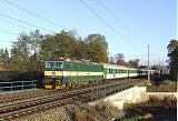 Lokomotiva 162 057-4, R 708 Galán  Luhačovice - Praha Smíchov, Žichlínek, 19.10.2007 16:59 - Trainweb