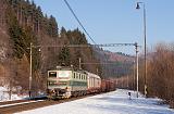 Lokomotiva 183 027-2, nákladný vlak, Krásno nad Kysucou, 5.3.2012 8:07 - Trainweb