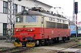 Lokomotiva 242 282-2, odstavena, České Budějovice, 18.4.2005 12:54 - Trainweb