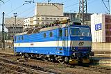 Lokomotiva 363 062-1, odstavena, Praha hl. n., 15.9.2006 10:04 - Trainweb