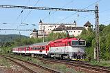 Lokomotiva 754 084-2, Os 7302  (Zvolen – Banská Bystrica – Turčianske Teplice – Martin – Vrútky – Žilina), Zvolen os.st., 11.5.2012 10:42 - Trainweb