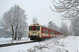 Motorový vůz 842 001-0, R 1183 „Chrudimka”  (Pardubice – Chrudim – Havlíčkův Brod – Jihlava), Stružinec – Ždírec nad Doubravou, 18.12.2009 8:24 - Trainweb